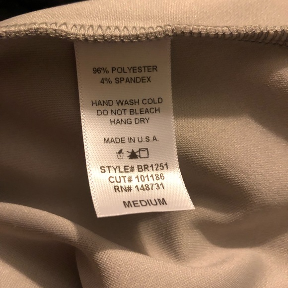 Romper Size Medium - Picture 4 of 4